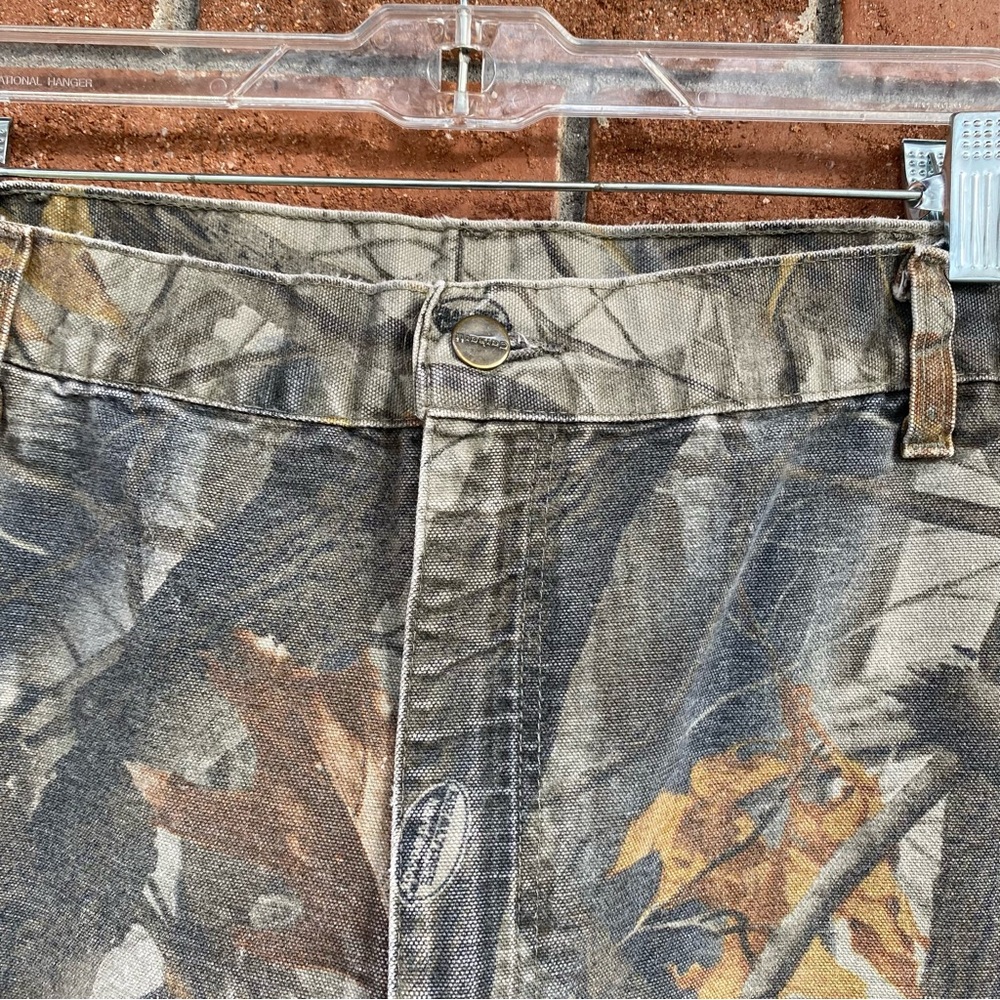 Vintage Carhartt B158 CMO Realtree Camo Pants Men's 42x32 Dungaree Carpenter Y2K - Picture 3 of 13